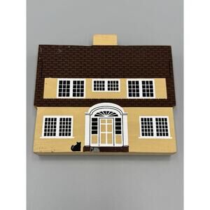 1987 The Cat's Meow Martha Washington House Series V Shelf Sitter Vintage